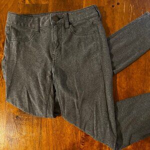 AMERICAN EAGLE Super Stretch Hi-Rise Jegging Size 2